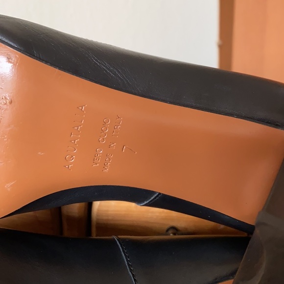 Aquatalia Block Heel Pump - Picture 6 of 7